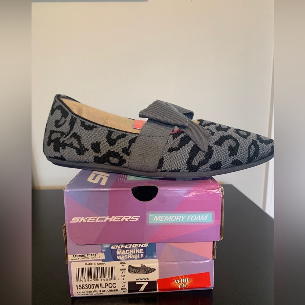 NEW Skechers Cleo Point Washable Knit Flats Charmer Charcoal Leopard Sz 7 Wide